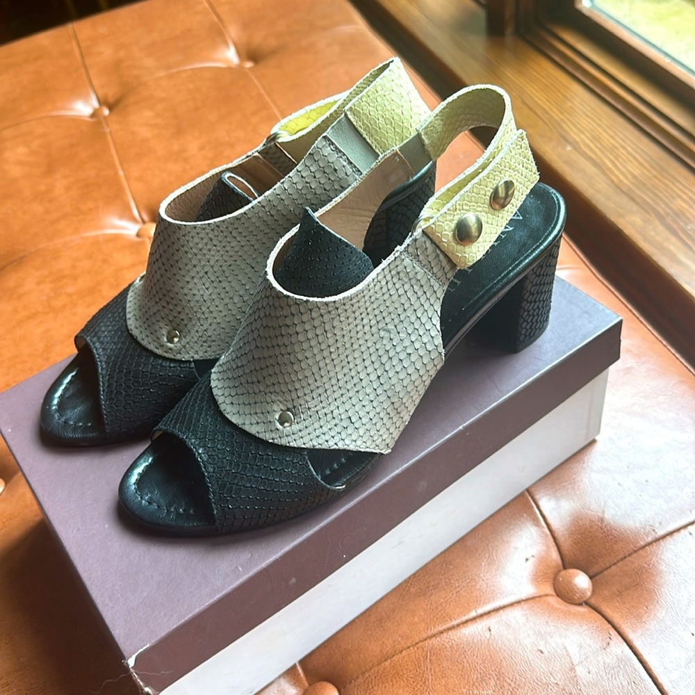 Anyi Lu sandals